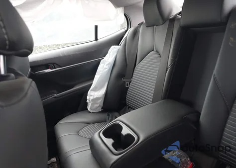 2018 Toyota Camry Se from USA, damaged, VIN 4T1B11HK7JU084745